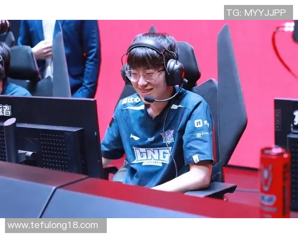 热议和平精英：JDG战队配合新策略引发全场关注与讨论